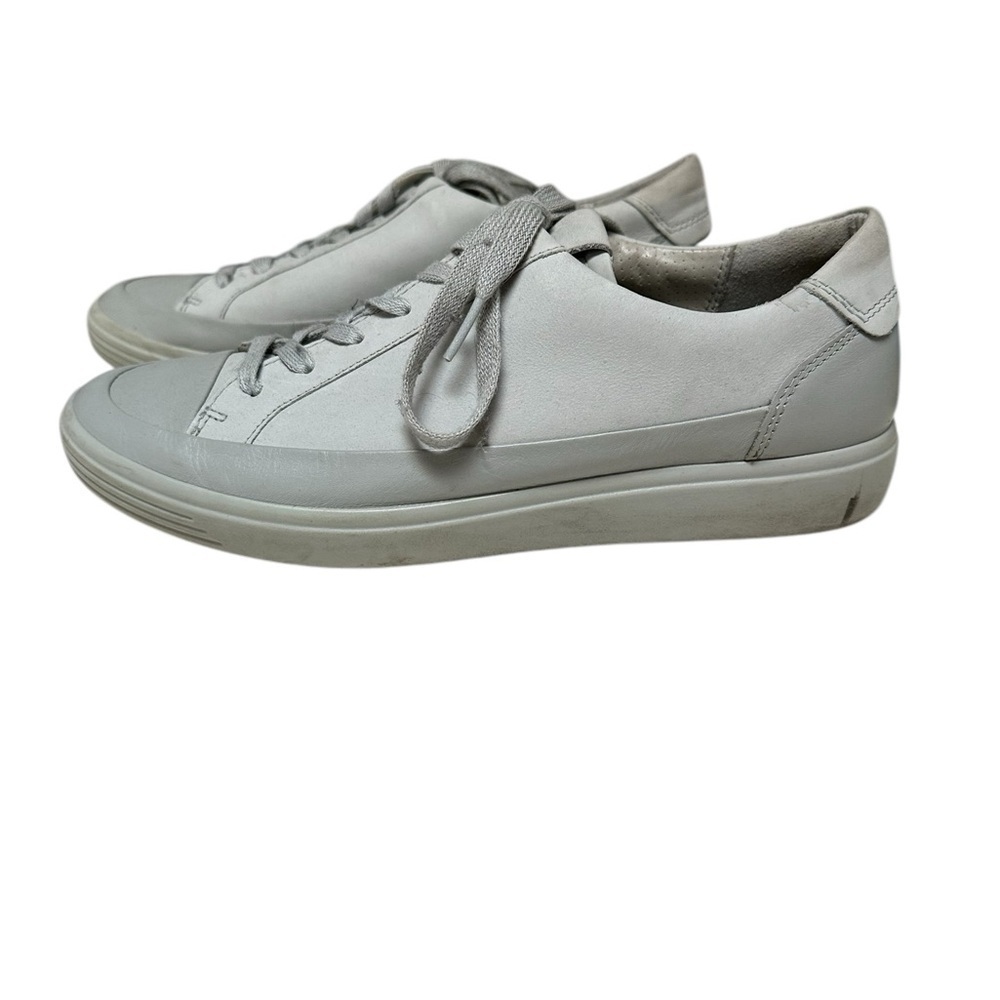 Ecco sneakers